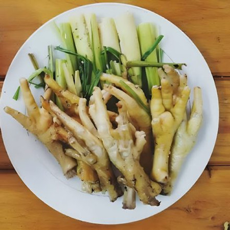 Cách làm chân gà hấp hành đơn giản tại nhà