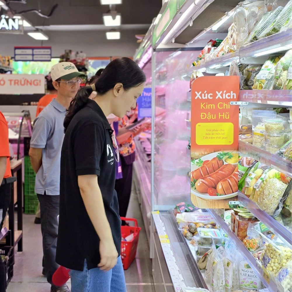 Các mặt hàng thực phẩm tươi sạch và nhu yếu phẩm giảm giá tại Kingfoodmart.