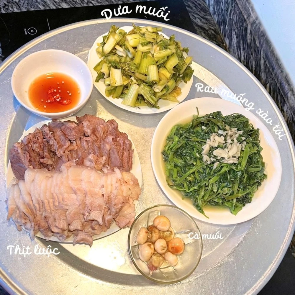 mua-gi-voi-200k-di-cho-1