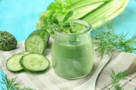 Nước ép rau xanh: Ưu điểm và nhược điểm đối với sức khỏe