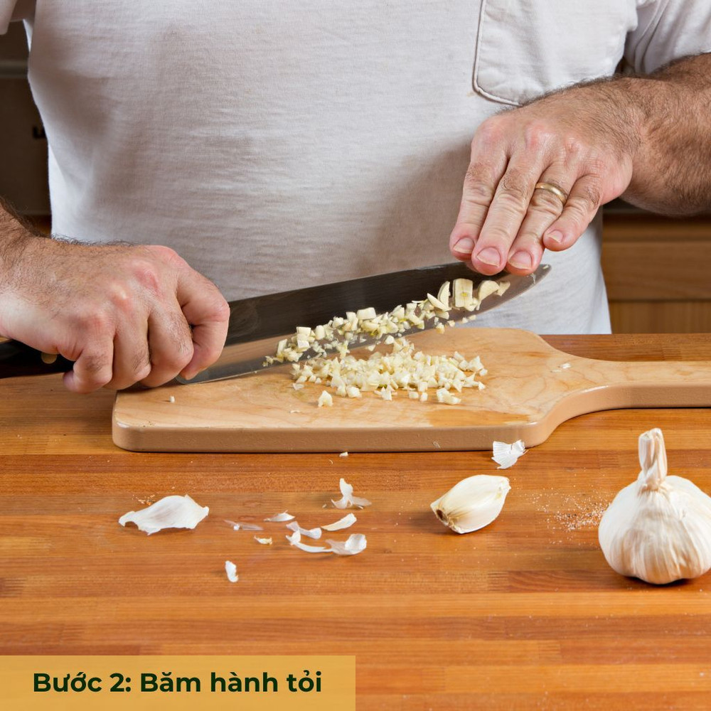 bước 2 băm tỏi