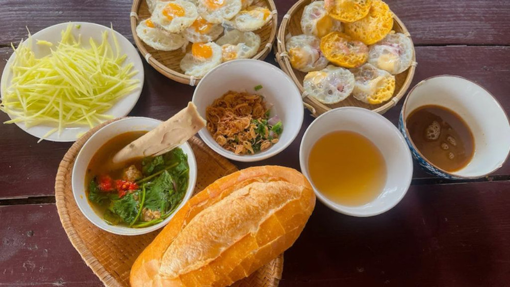 ăn gì ở đà lạt