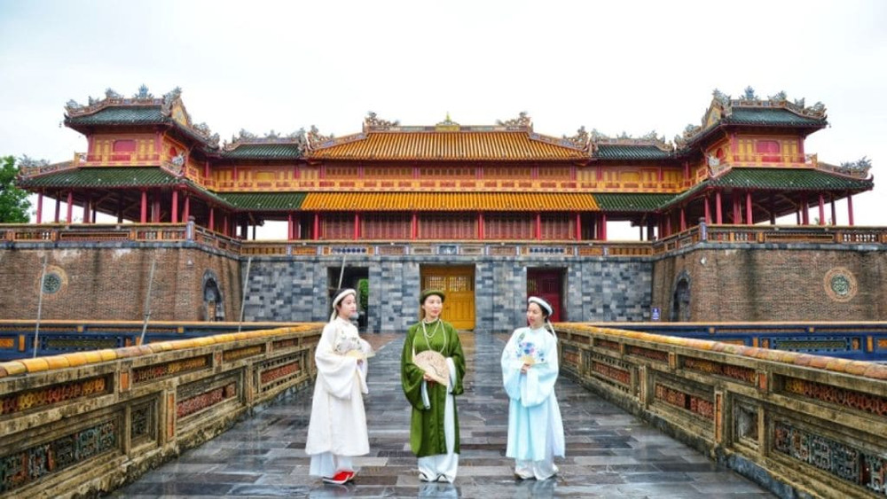 Du lịch Tết âm lịch nên đi đâu?