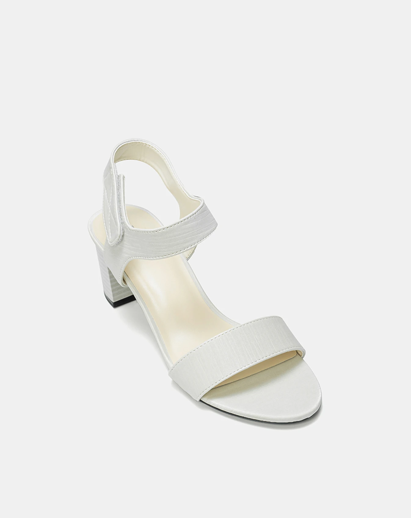 Giày Sandal Cơ Bản Quai Ngang - Image 6