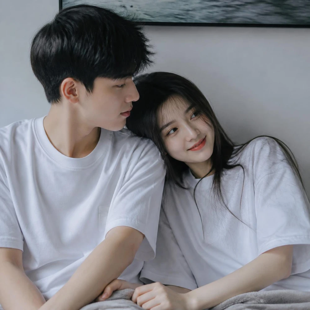 Tôn trọng ranh giới cá nhân là dấu hiệu tình cảm thích thật lòng bền vững. (Ảnh được tạo bởi AI)