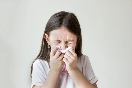 Cảnh giác hẹp thực quản gây khó thở