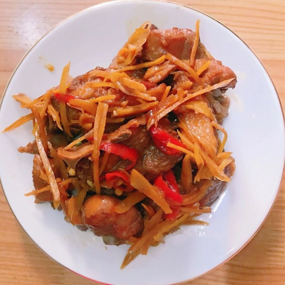vịt kho gừng