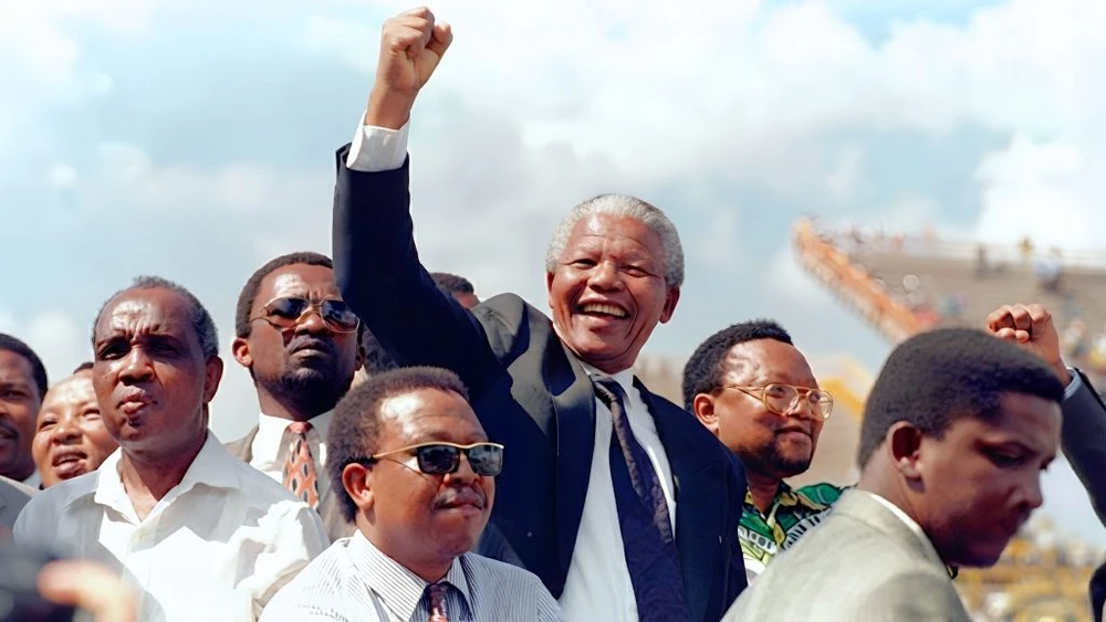 ngay-le-nelson-mandela-7