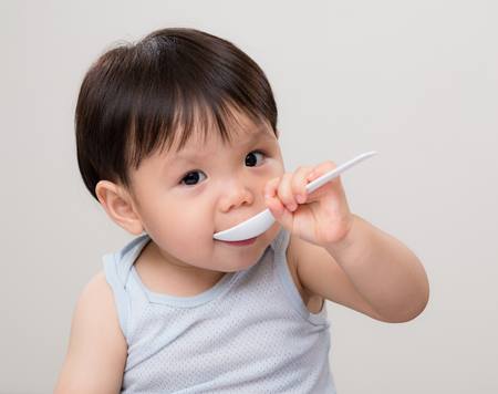 Bí quyết cho trẻ ăn thịt khi bắt đầu ăn dặm