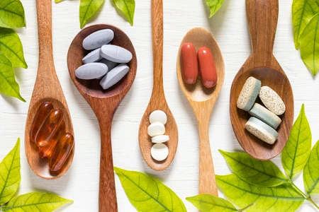 Tìm hiểu về tầm quan trọng của vitamin và khoáng chất cho người lớn tuổi