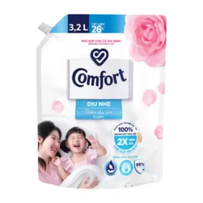 Nước xả dịu nhẹ thơm dịu êm Comfort túi 3.2L