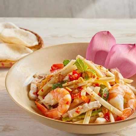 Cách làm gỏi ngó sen tôm thịt tươi ngon, giòn mát