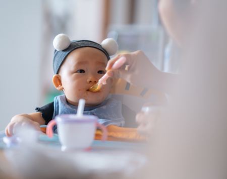 Những điều cần biết khi cho bé ăn cháo thời kỳ đầu ăn dặm