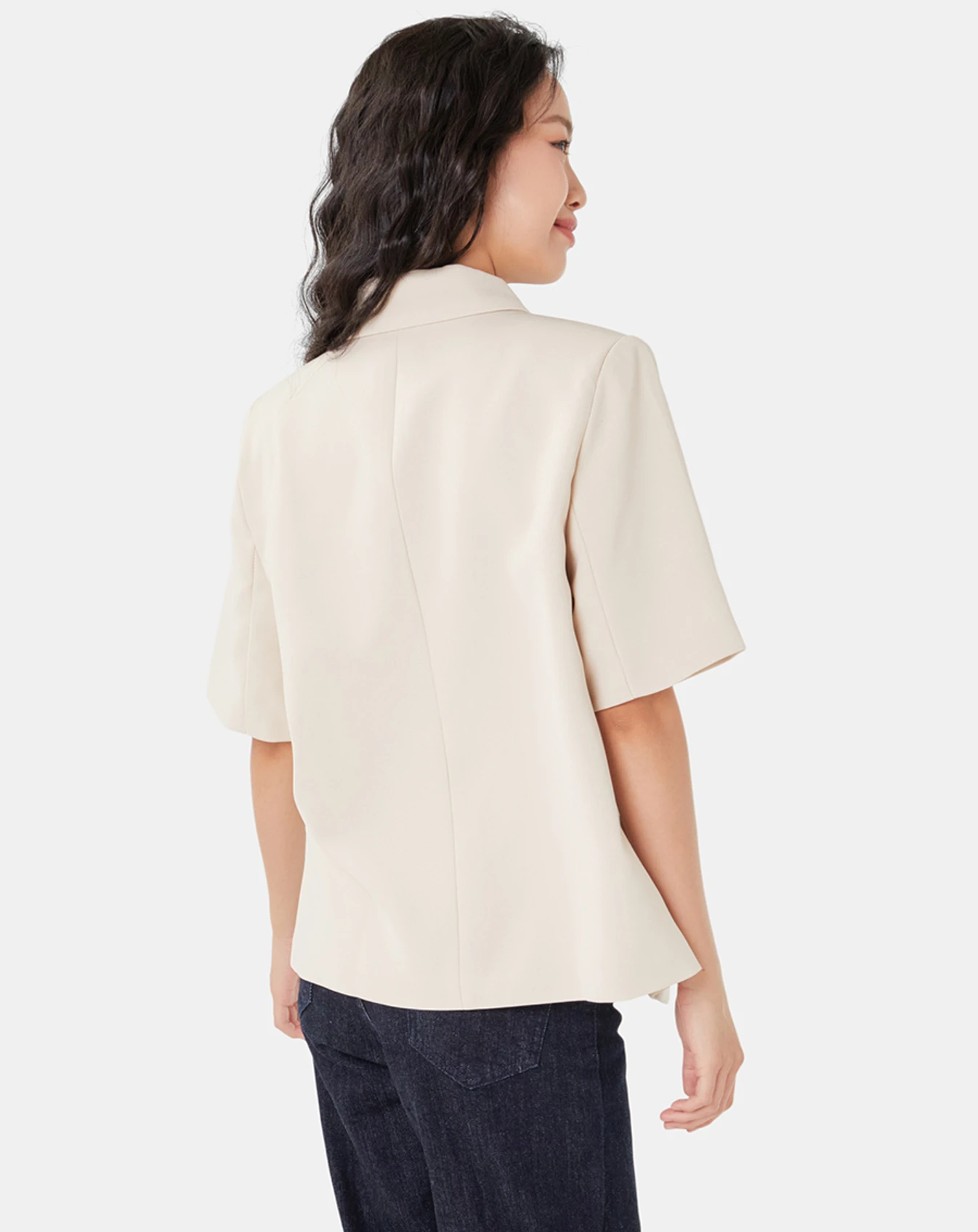 Áo blazer tay ngắn form rộng - Image 4