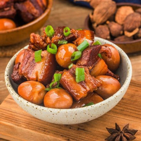 Công thức thịt kho trứng cút đơn giản tại nhà