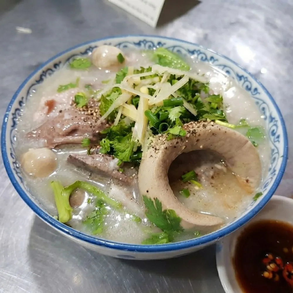 hom-nay-an-gi-quan-11-4