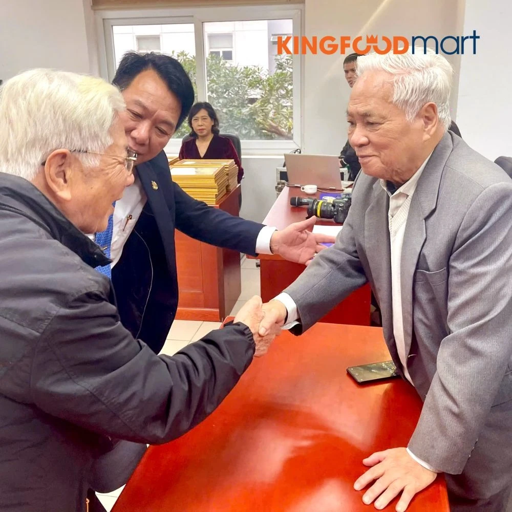 Hội Nhà báo Việt Nam tại các địa phương thường tổ chức các buổi tọa đàm nhằm nâng cao nghiệp vụ và đạo đức người làm báo