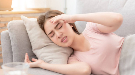 3 nguyên nhân khiến bạn ngủ dậy bị đau đầu