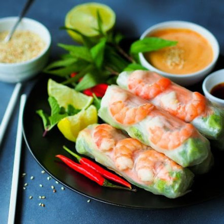 Cách làm gỏi cuốn tôm thịt chuẩn vị tại nhà