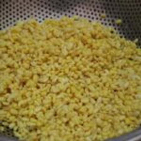 Cách luộc thịt gà thơm ngon, da không rách