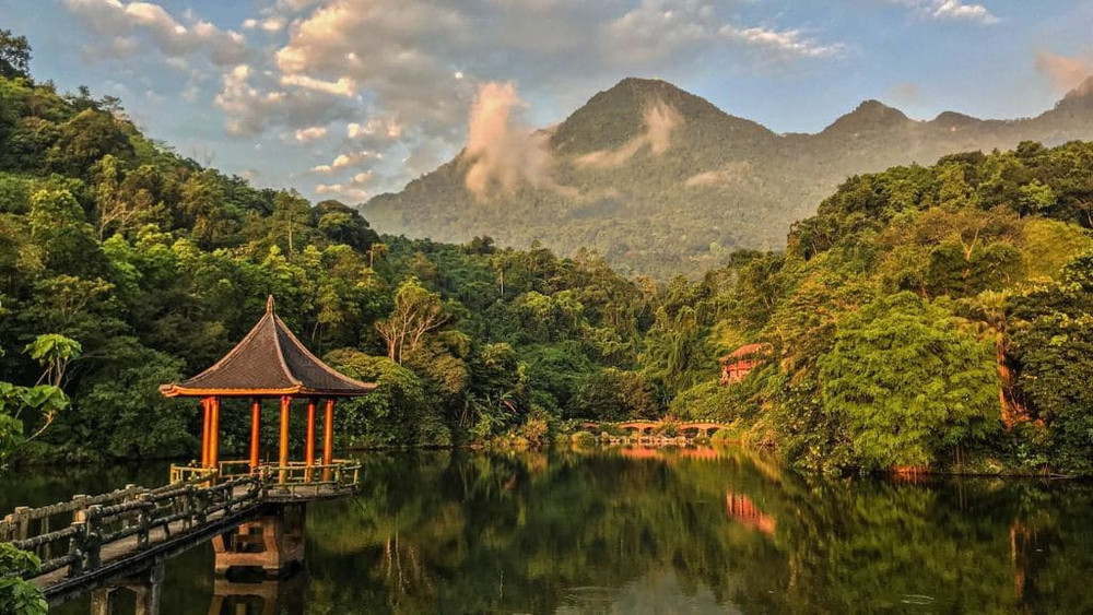 Du lịch Tết âm lịch nên đi đâu?