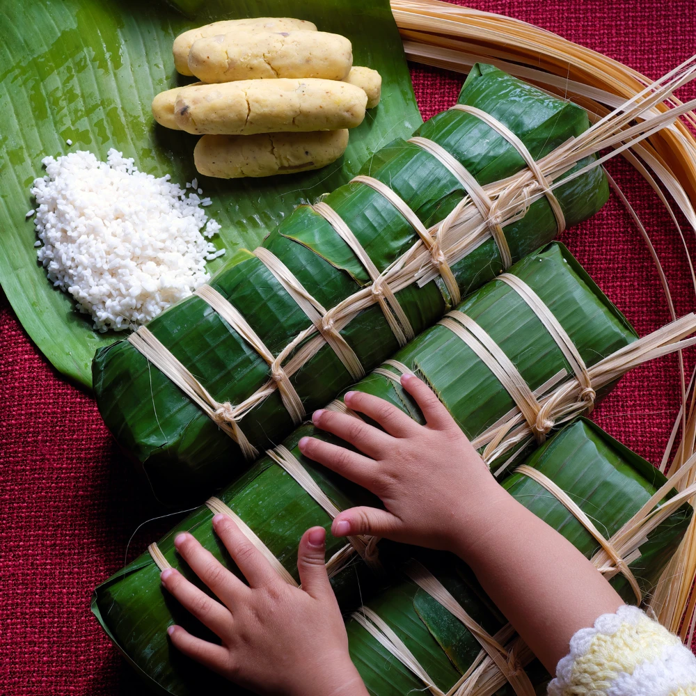 Phong tục gói bánh tét ngày Tết