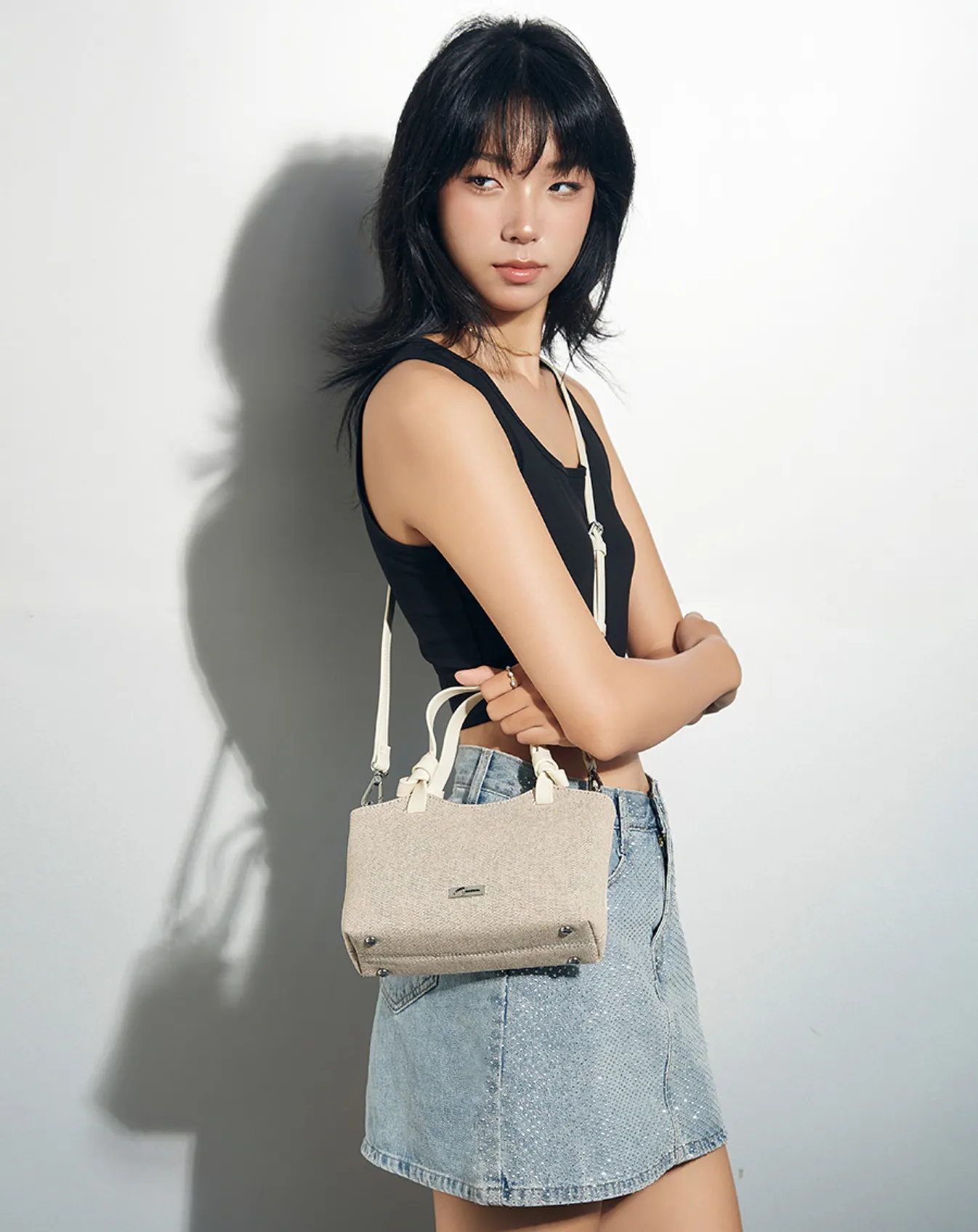 Túi Xách Nhỏ Phối Tay Cầm Xoắn - Image 3