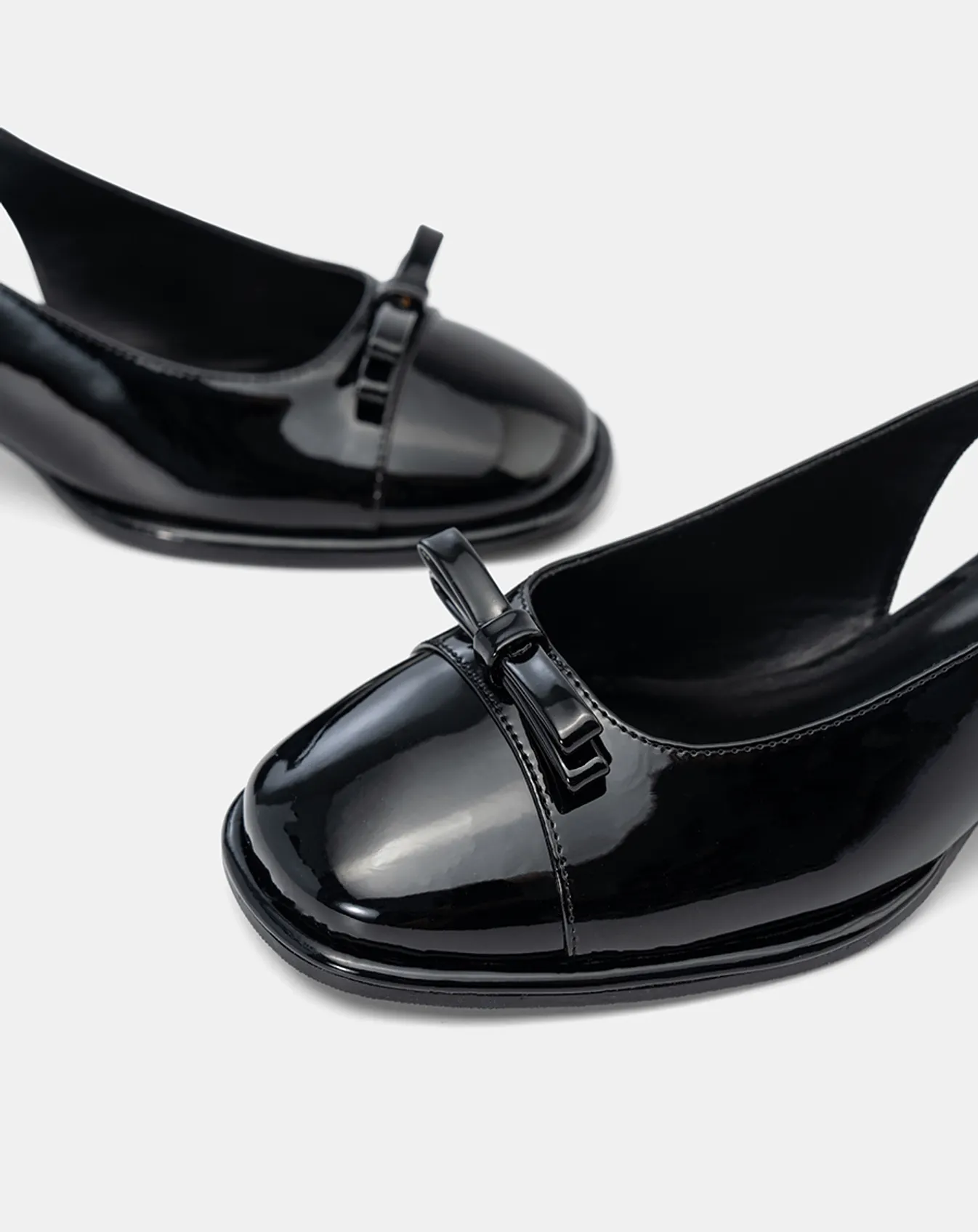 Giày Cao Gót Slingback Mũi Tròn Phối Nơ Pu - Image 4
