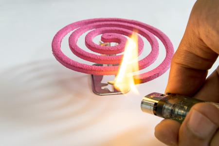 Đừng mắc phải những sai lầm này khi sử dụng nhang muỗi