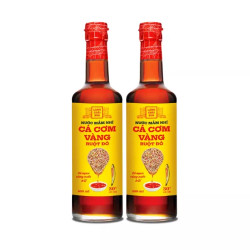 Combo 2 Chai Nước Mắm Cá Cơm Vàng Ruột Đỏ Làng Chài Xưa chai 500ml 