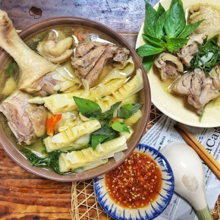 Cách nấu vịt nấu măng khô đậm đà, thơm ngon