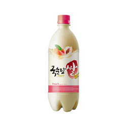 Nước gạo lên men KOOKSOONDANG 3% vị đào chai 750ml (1 Chai)