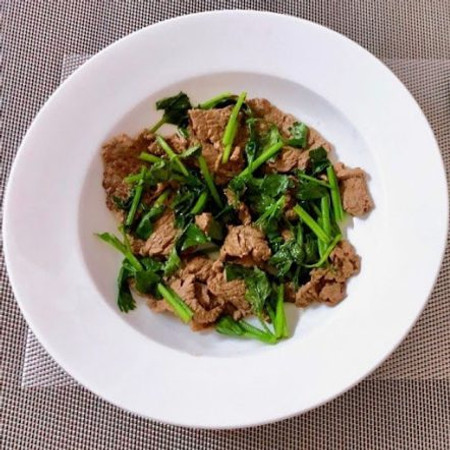 Thịt bò xào rau cần thơm ngon đúng điệu