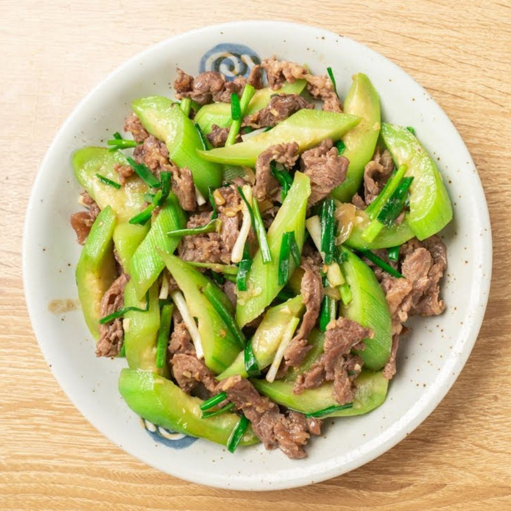 Cách làm mướp xào thịt bò mềm thơm, hấp dẫn