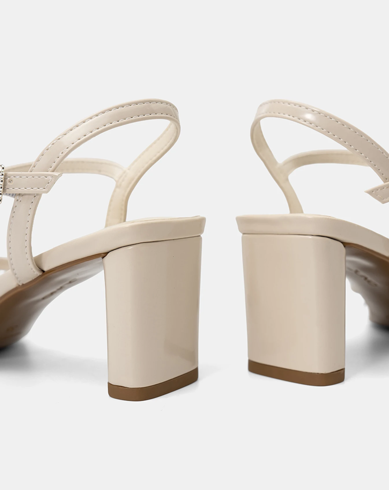 Giày Sandal Gót Vuông Phối Khóa Đá - Image 3