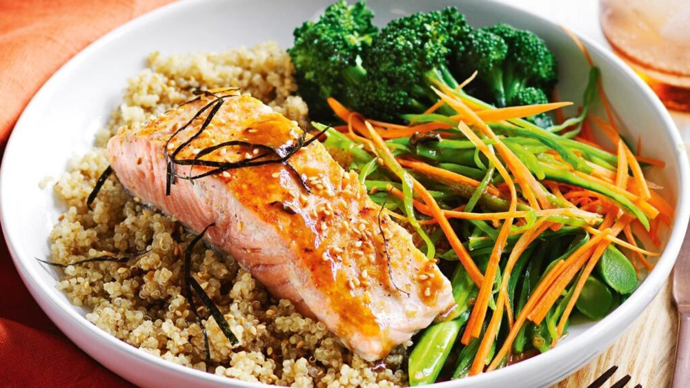 salad-quinoa-ca-hoi