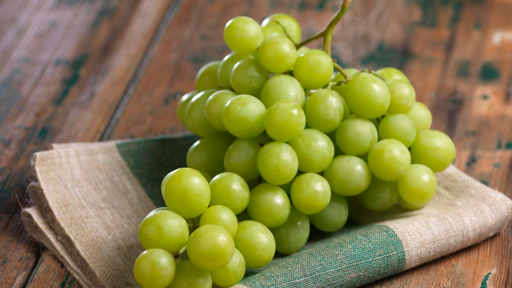 Nho-autumn-crisp-Mỹ-kingoofmart