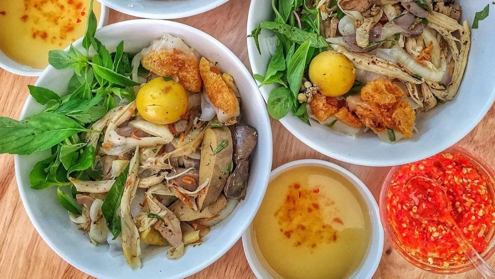 ăn gì ở đà lạt