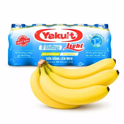 Combo chuối và sữa chua uống lên men Yakult không đường