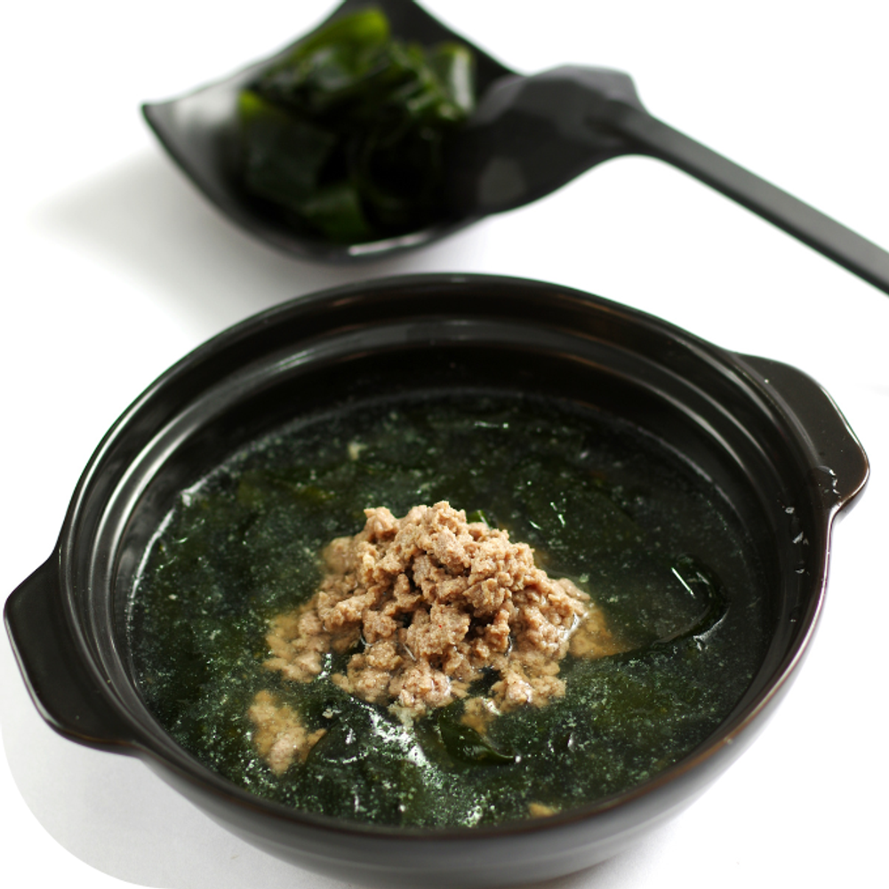 Canh rong biển thịt bò Kingfoodmart