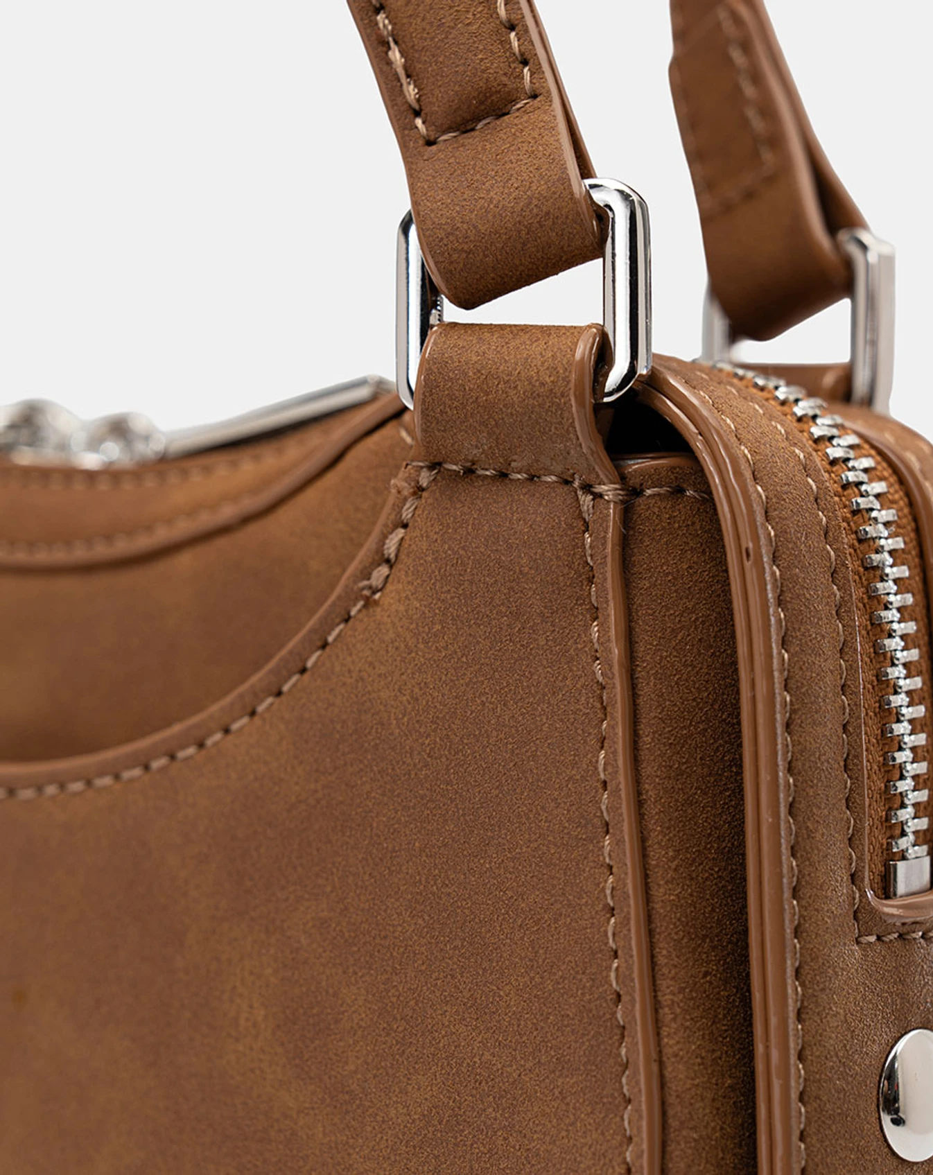 Túi Xách Nhỏ Double-Handle Trang Trí Logo Kim Loại - Image 5