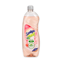 Nước rửa chén mềm dịu da tay Sunlight chai 725ml