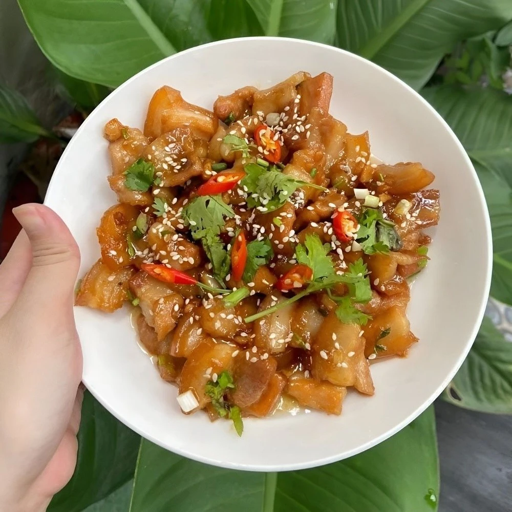 thịt nạc rim mặn ngọt
