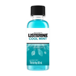 Nước súc miệng bạc hà Listerine chai 100ml (1 Chai)