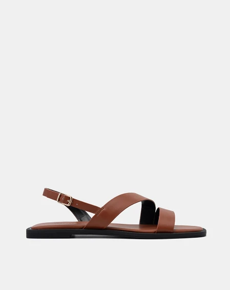 Giày Sandal Bệt Quai Chéo