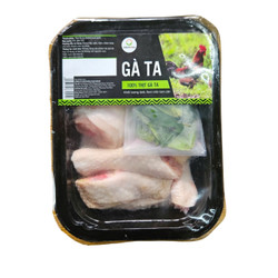 Gà ta (chặt miếng 530-640g, không đầu, cổ) khay 585g (1 Khay)