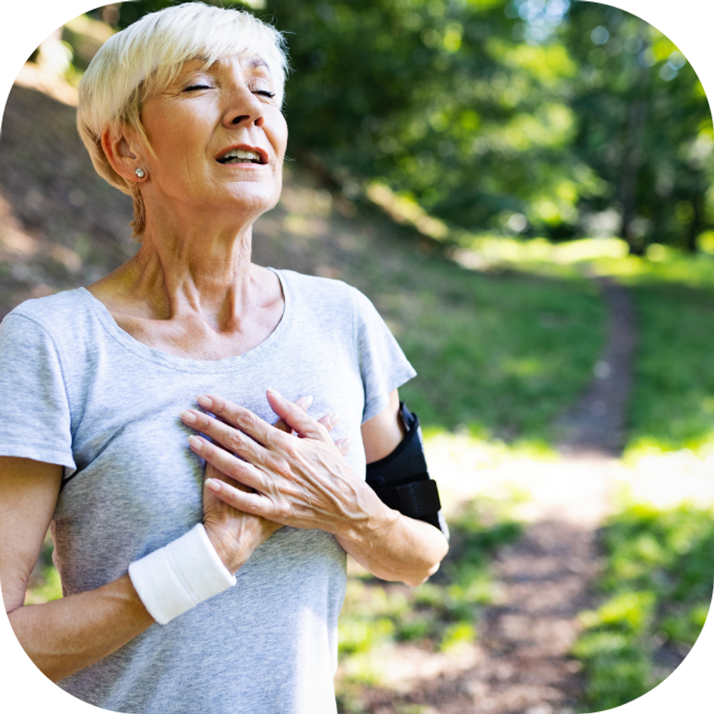 Đau tim khi hít thở sâu Kingfoodmart