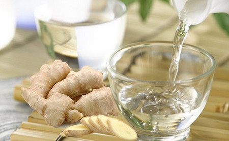 Rượu gừng – lựa chọn hoàn hảo cho phụ nữ sau sinh