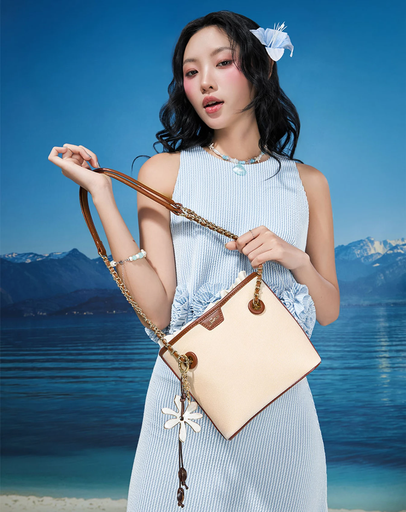 Túi Xách Nhỏ Tote Bag Phối Charm Hoa - Image 3