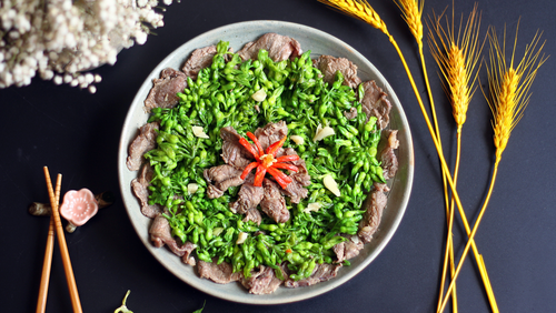 Ngon hết ý – Bông thiên lý xào thịt bò